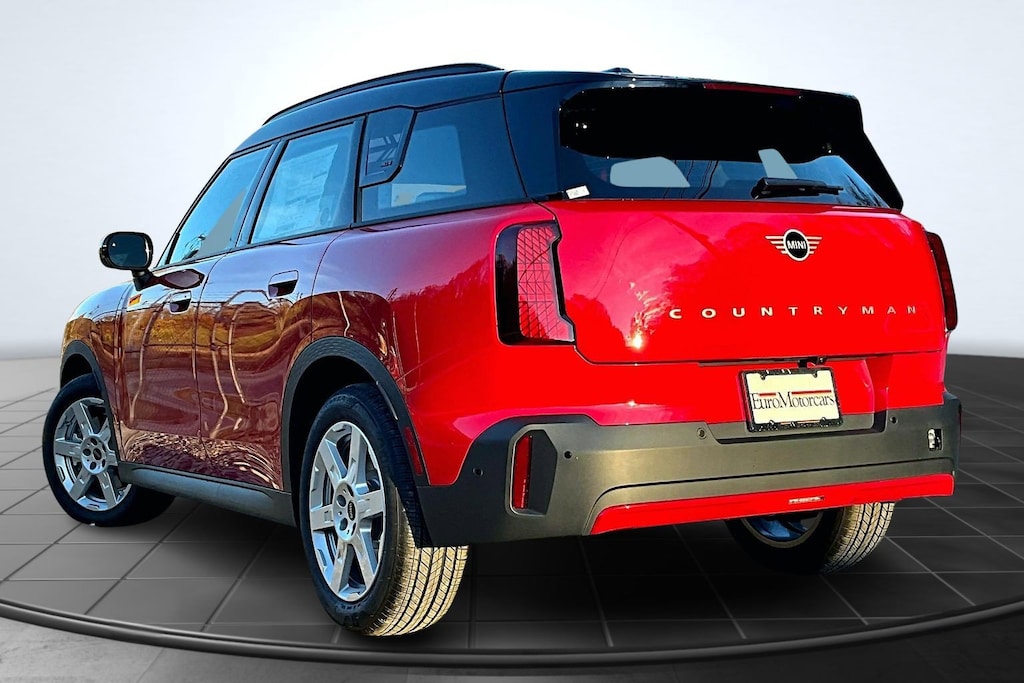 New 2026 MINI Countryman Signature Plus SUV