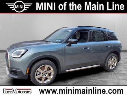 2025 MINI Countryman Iconic SUV