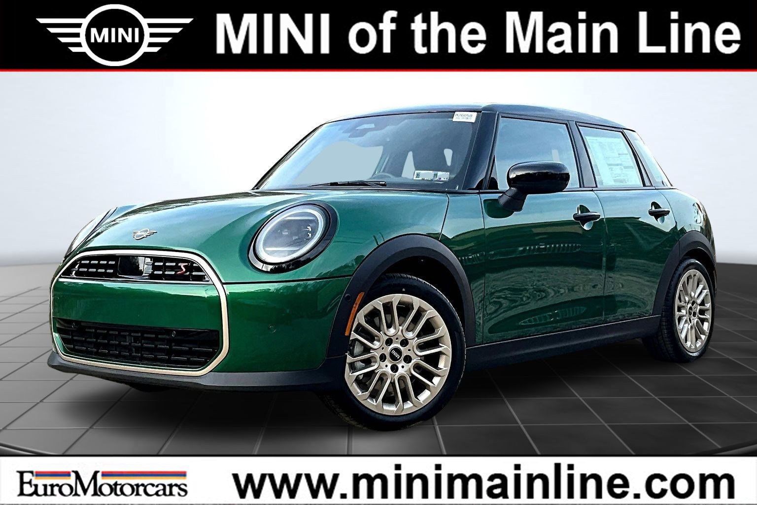 2026 MINI Hardtop 4 Door S's photo