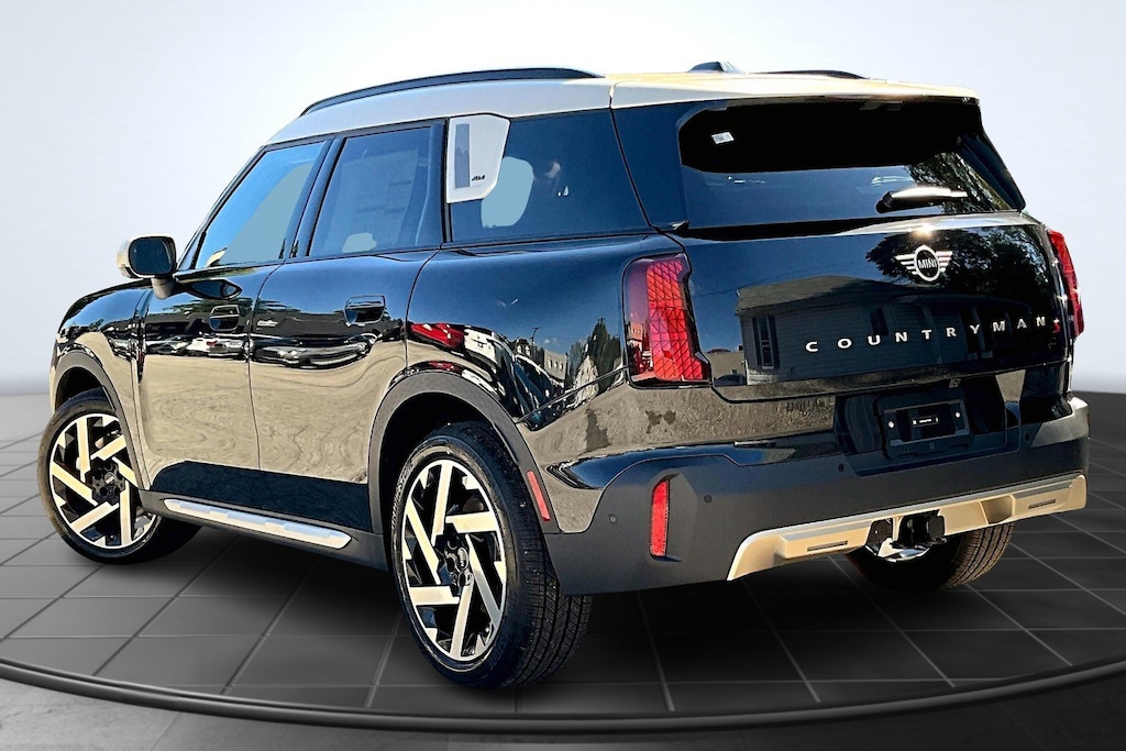 New 2026 MINI Countryman Iconic SUV