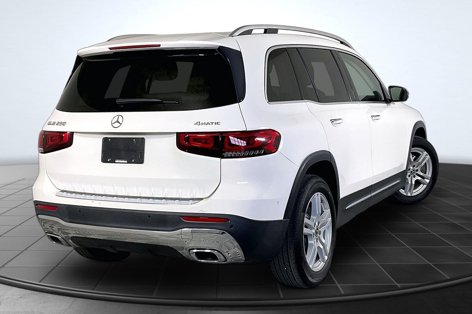 Used 2021 Mercedes-Benz GLB Base with VIN W1N4M4HB9MW112830 for sale in Bala Cynwyd, PA