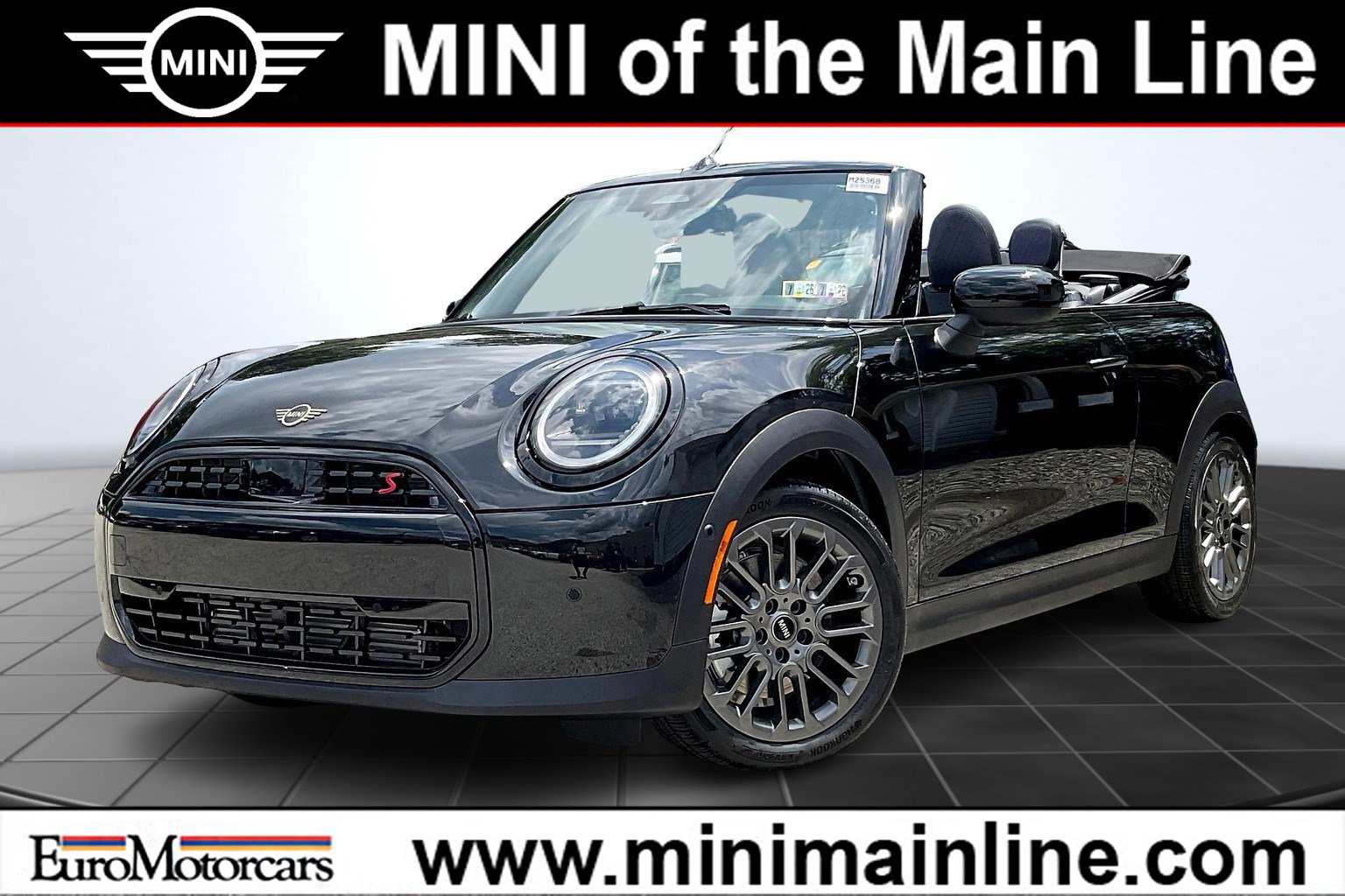 2025 MINI Convertible S's photo