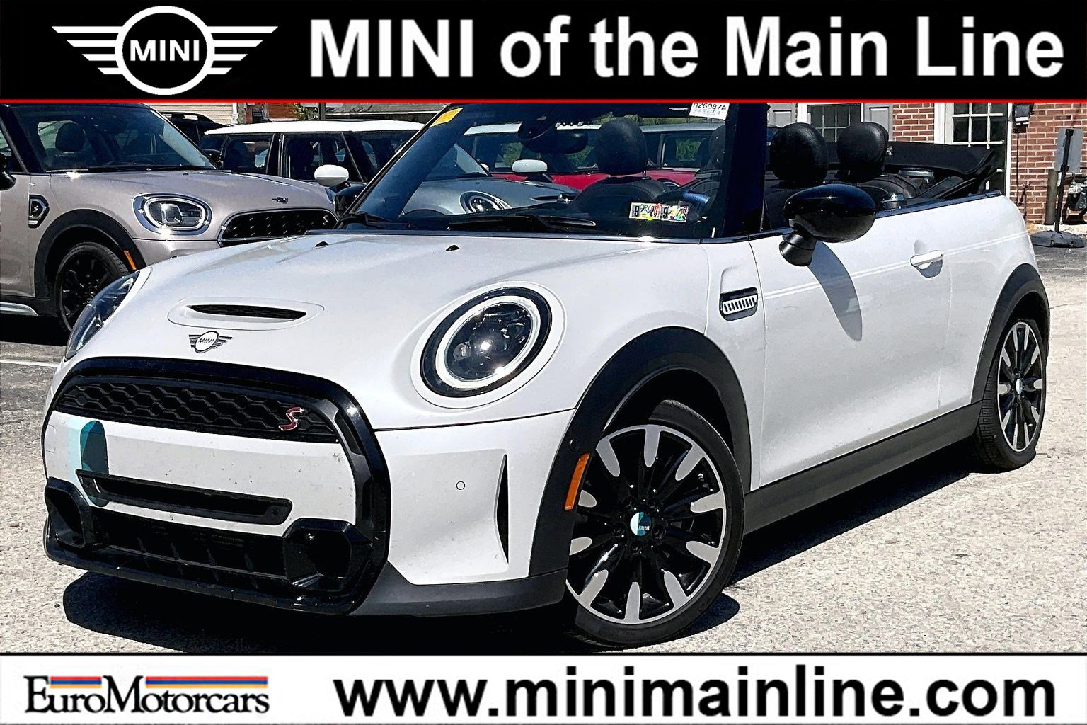 2024 MINI Convertible Cooper S's photo