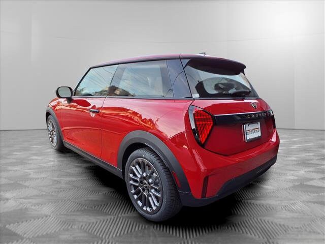 2025 Mini Cooper Signature photo 2