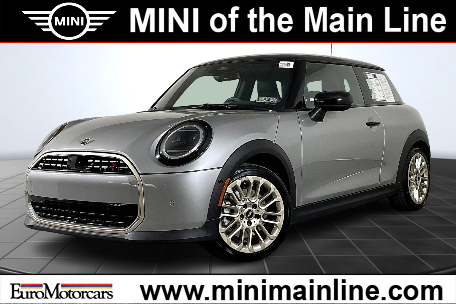 2025 MINI Hardtop 2 Door S's photo