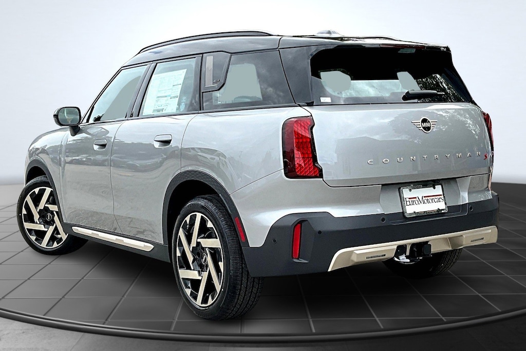 New 2026 MINI Countryman Signature Plus SUV