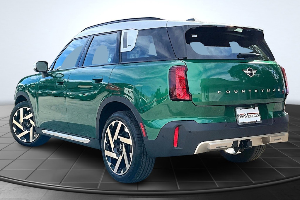 New 2026 MINI Countryman Signature Plus SUV