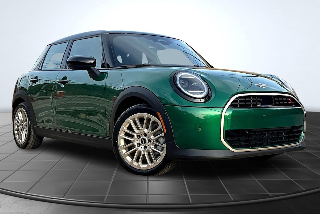 New 2026 MINI 4 Door Signature Plus Hatchback