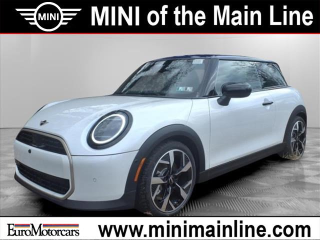 2025 MINI Hardtop 2 Door Iconic