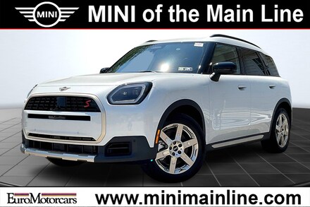 2025 MINI Countryman Iconic SUV