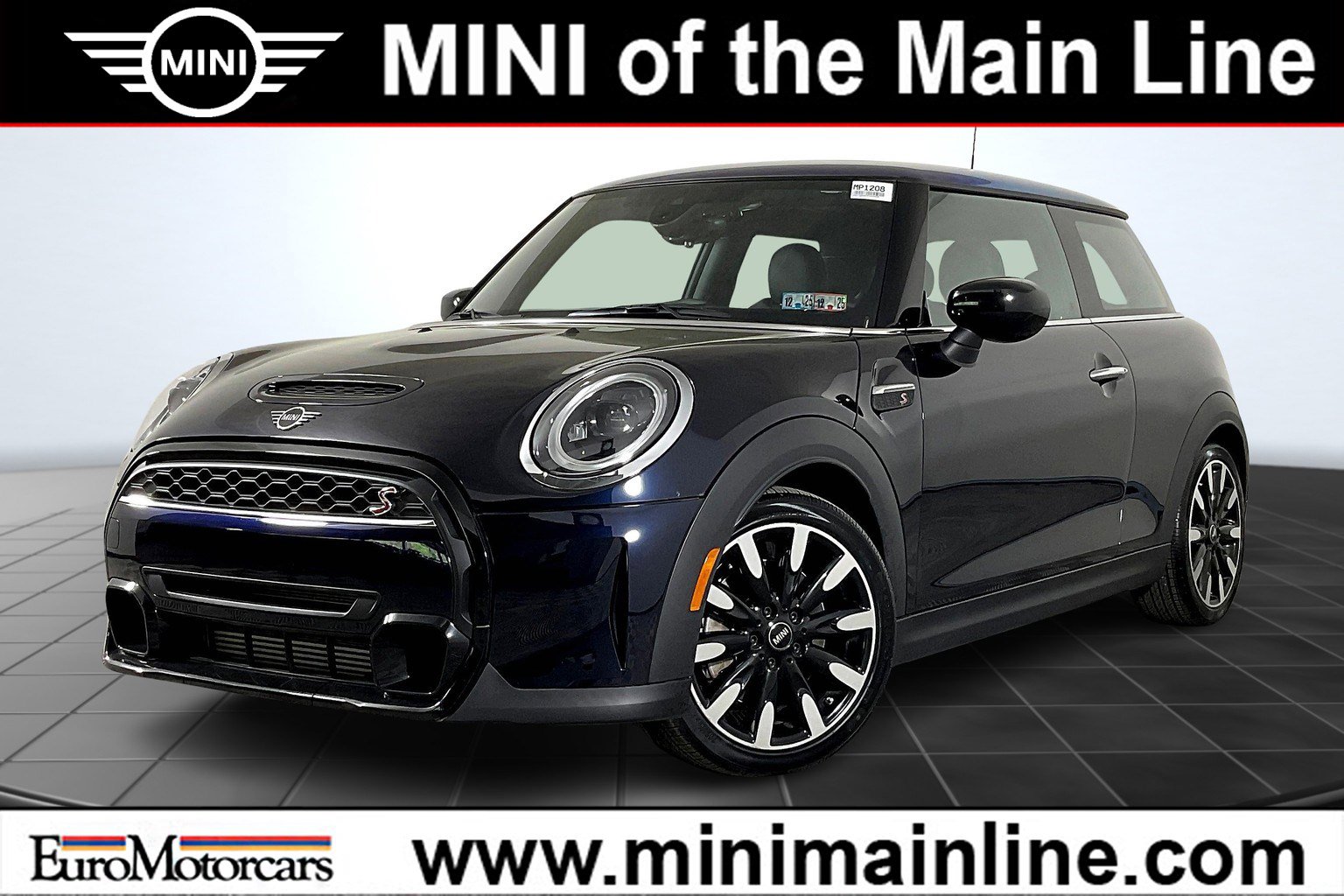 2022 MINI Hardtop 2 Door S's photo