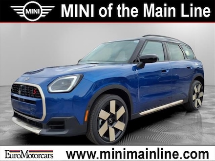 2025 MINI Countryman Iconic SUV