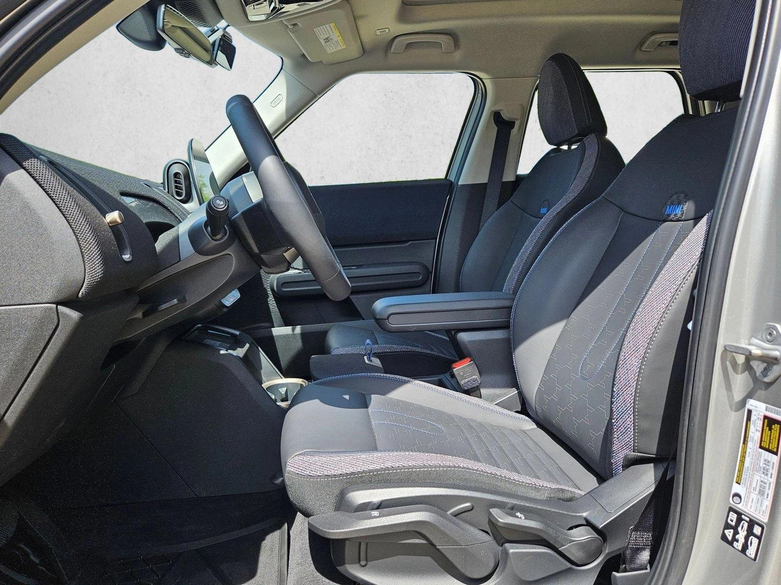 2025 MINI Countryman S - Photo 15