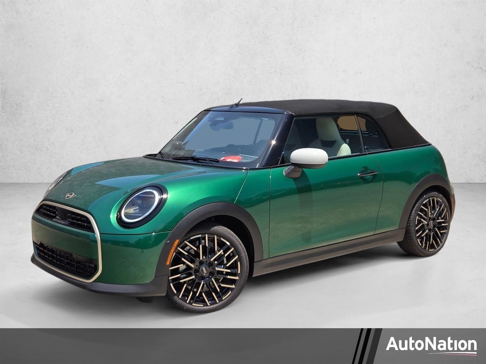 2026 MINI Convertible Cooper Signature's photo