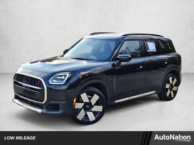 2025 MINI Countryman S's photo