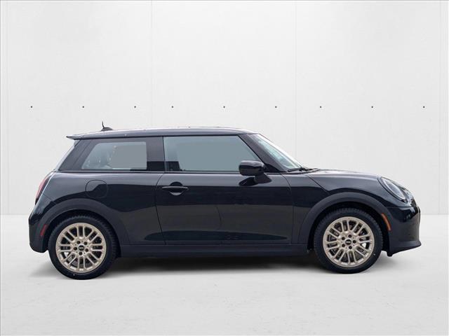 2025 Mini Cooper 2 Door Hardtop S photo 4