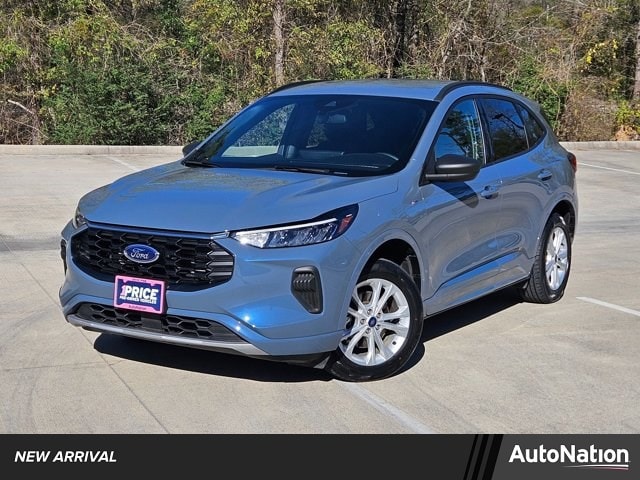 2024 Ford Escape ST-Line's photo