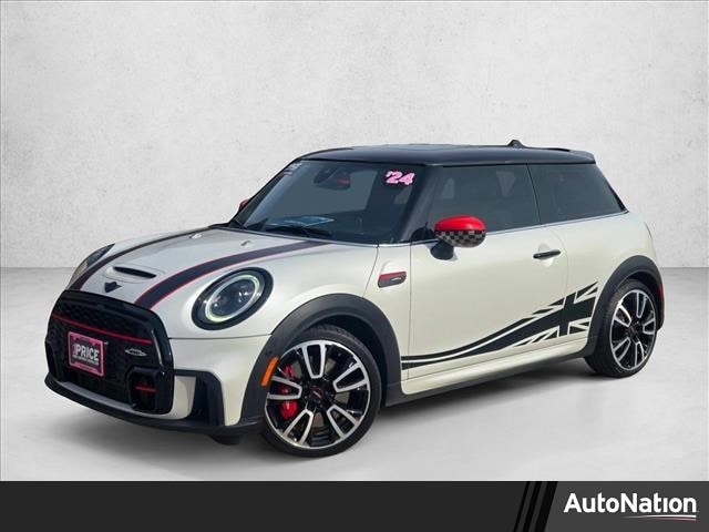 2024 MINI Hardtop 2 Door John Cooper Works's photo