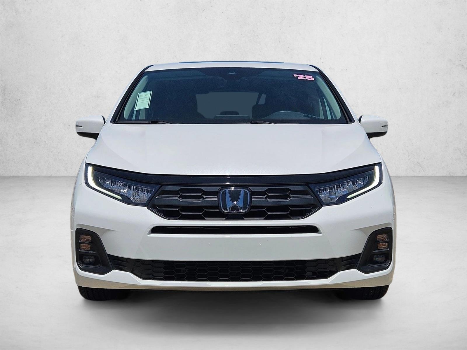 Used 2025 Honda Odyssey EX-L Mini-van Passenger
