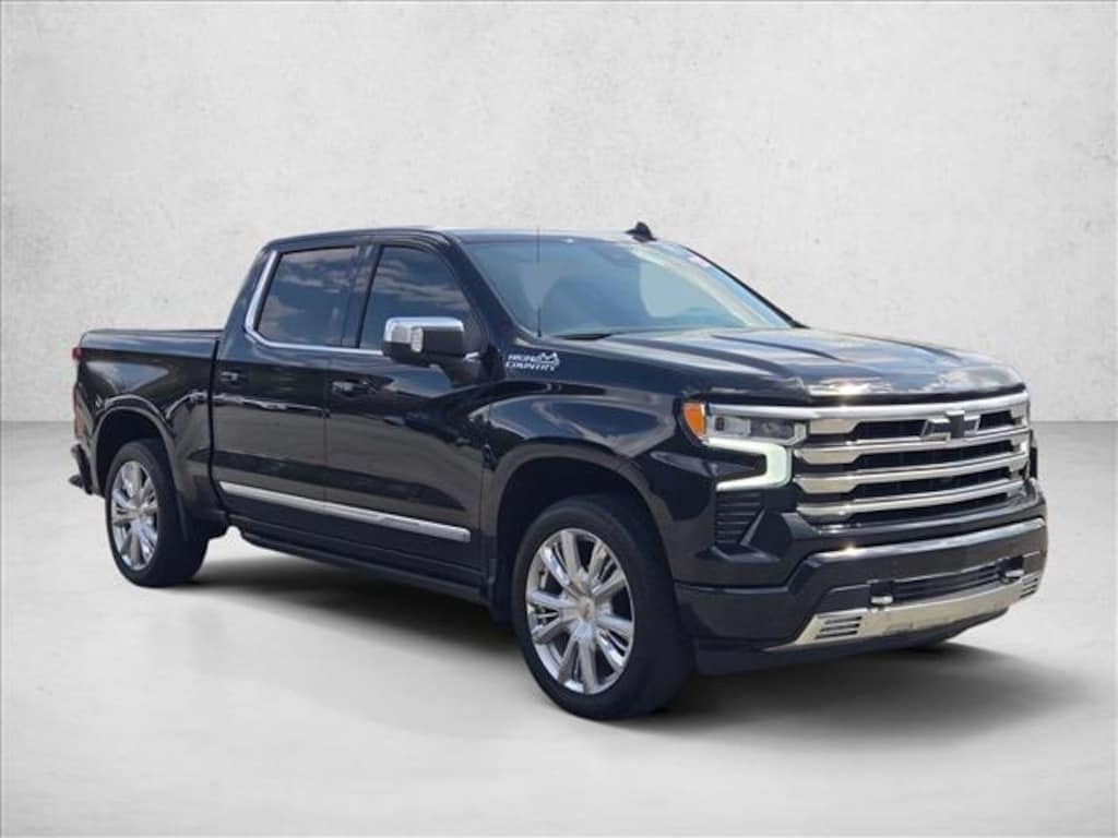 Used 2025 Chevrolet Silverado 1500 High Country Crew Cab Pickup