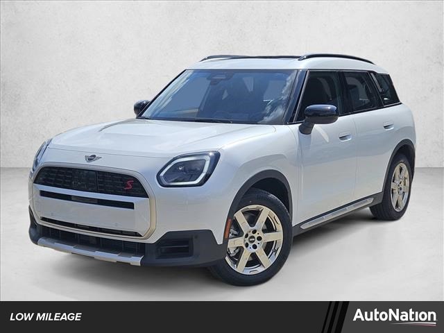 2025 MINI Countryman S's photo