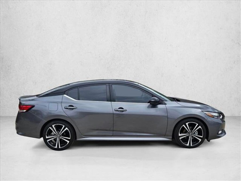 Used 2022 Nissan Sentra SR 4dr Car