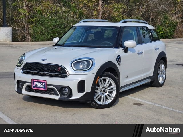 2024 MINI Countryman S's photo