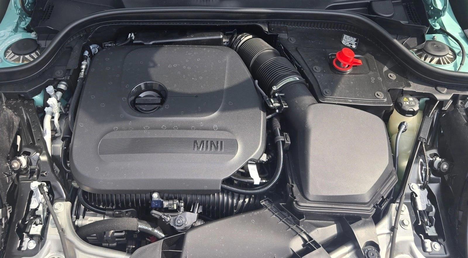 2026 MINI Convertible S - Photo 17