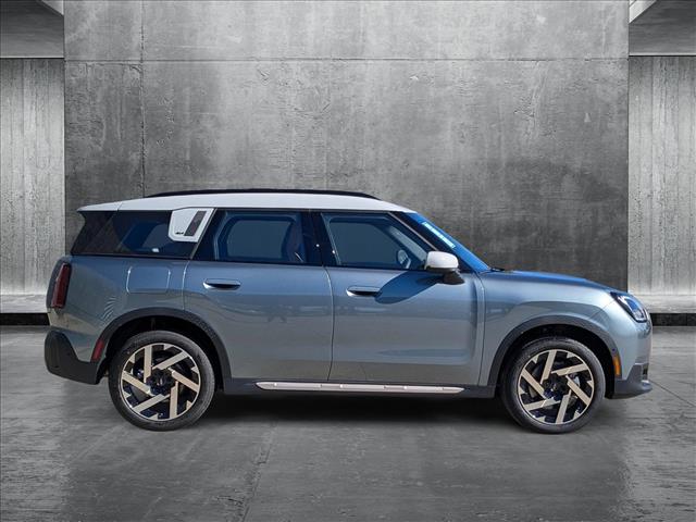 2025 Mini Countryman ALL4 Signature photo 4