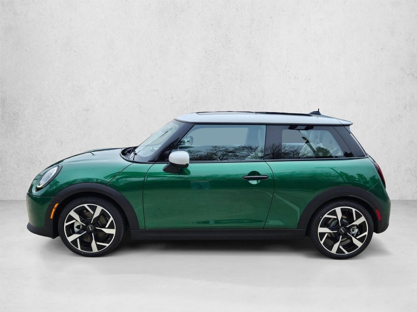 2026 MINI Hardtop 2 Door - Photo 10