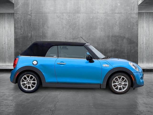 Mini cooper convertible pre owned discount