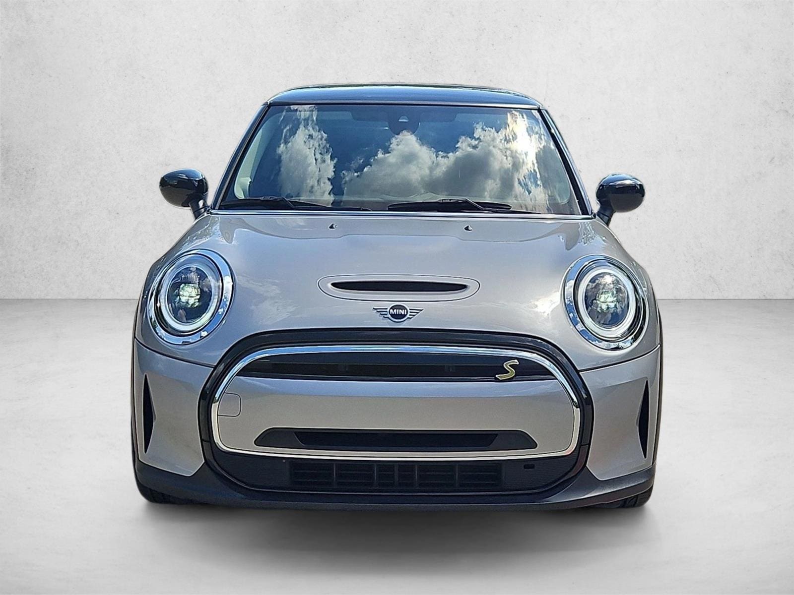 Used 2024 MINI Hardtop 2 Door SE with VIN WMW13DJ08R2V86396 for sale in Conroe, TX