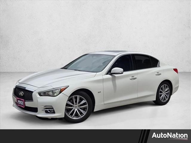 2017 INFINITI Q50 Premium