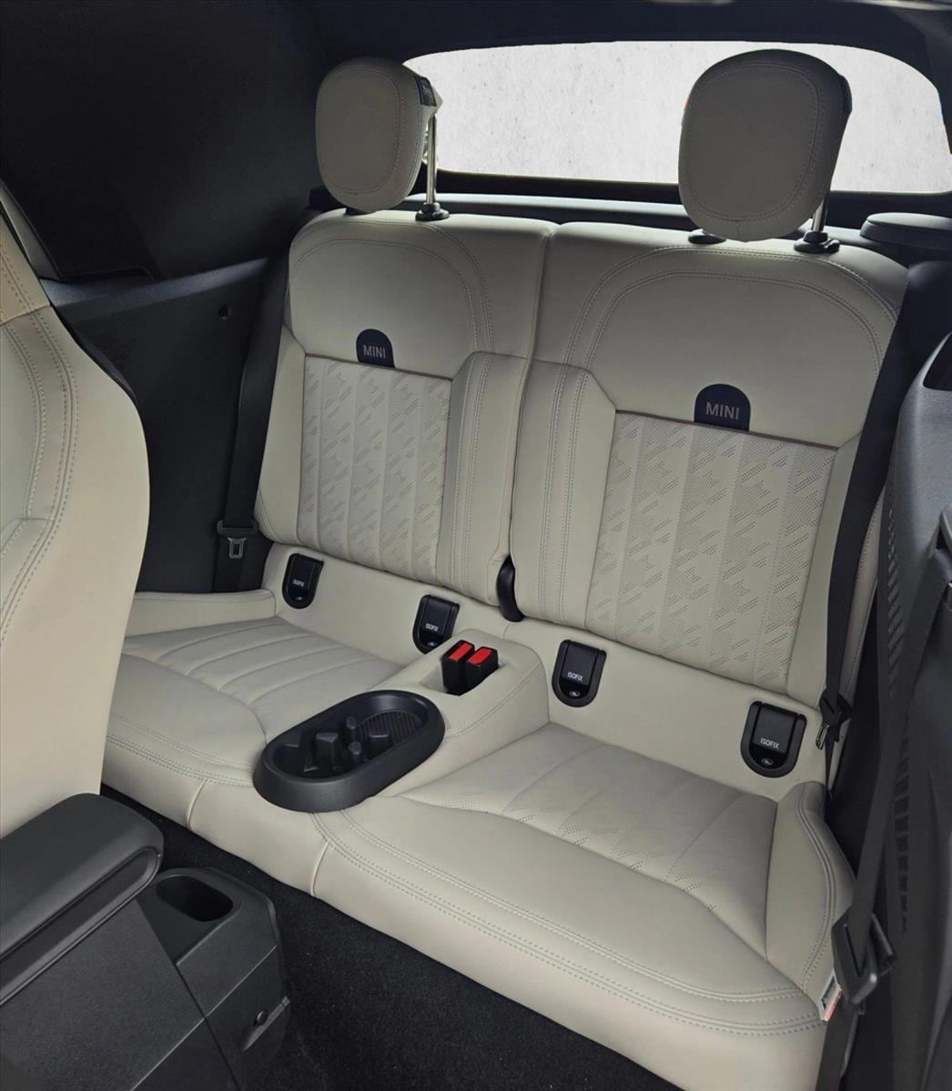 2026 MINI Convertible S - Photo 16