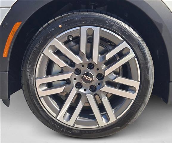 2026 MINI Convertible S - Photo 16