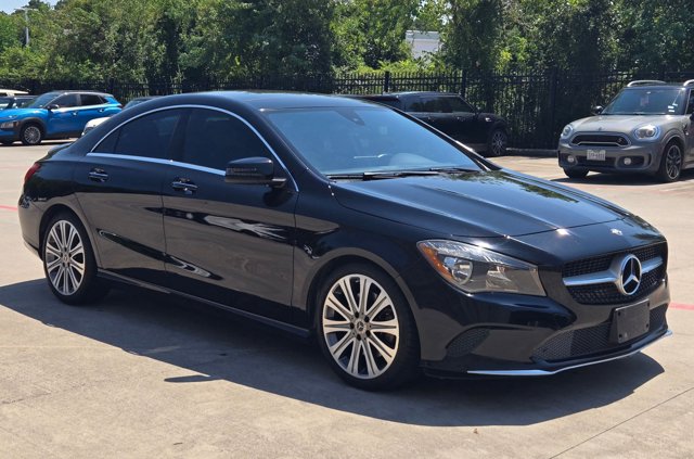 2018 Mercedes Benz CLA 250 photo 3