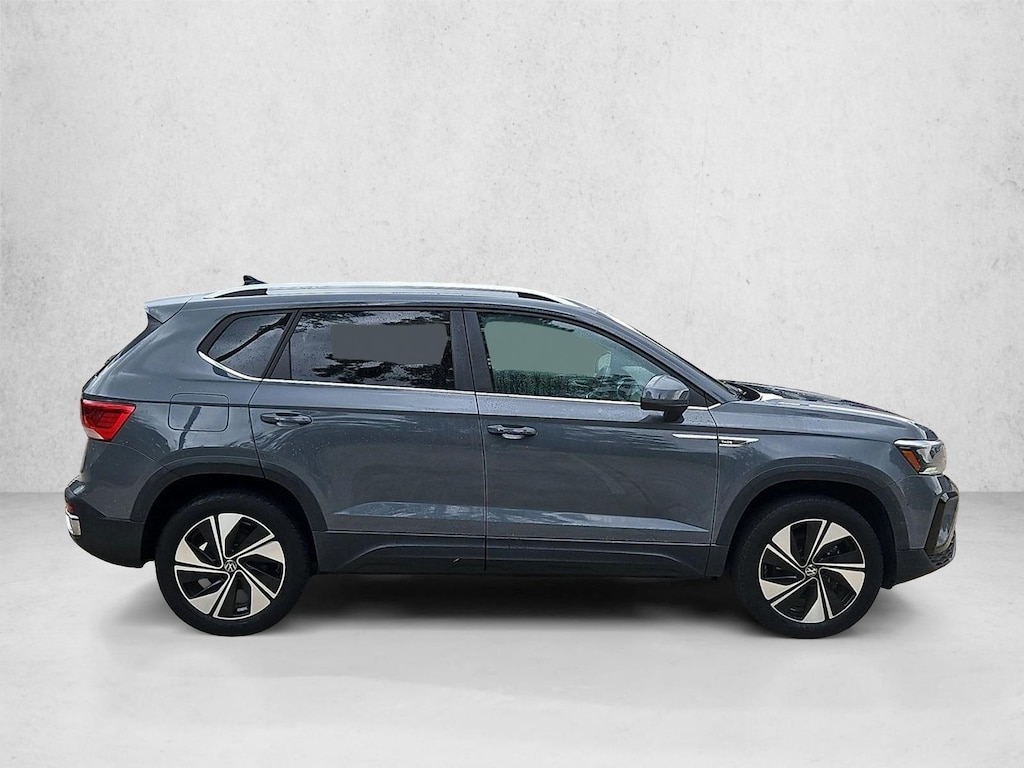 Used 2023 Volkswagen Taos SE Sport Utility