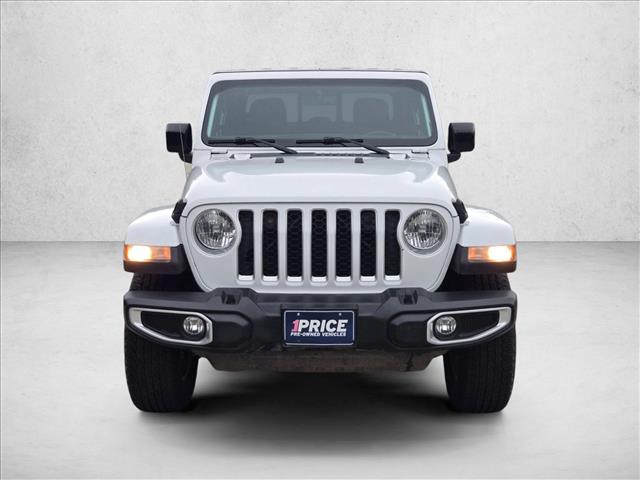 2023 Jeep Gladiator Overland photo 2