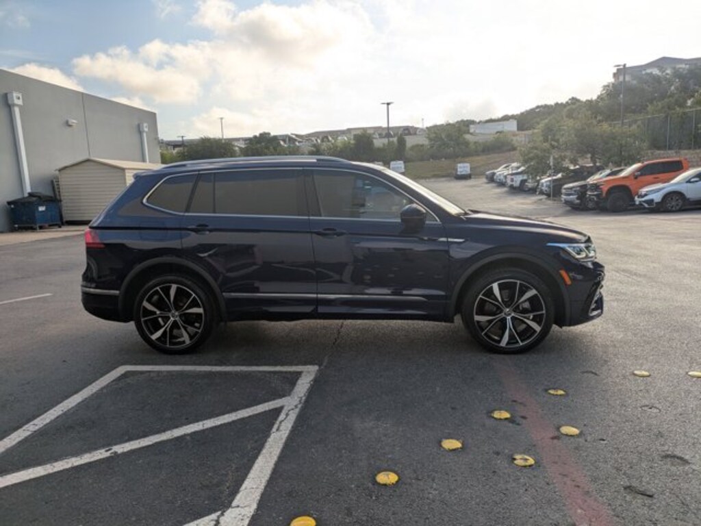 Used 2024 Volkswagen Tiguan SEL R-Line Sport Utility