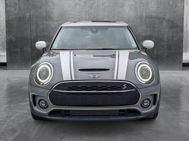 Used 2022 MINI Clubman S with VIN WMWXJ1C0XN2R02533 for sale in Conroe, TX