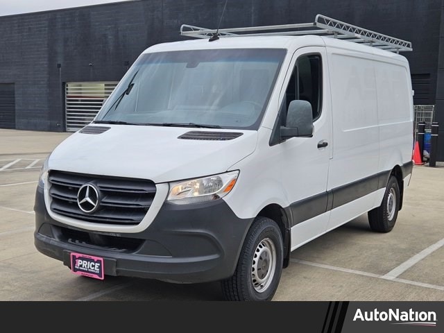 2019 Mercedes-Benz Sprinter Crew Van Base's photo