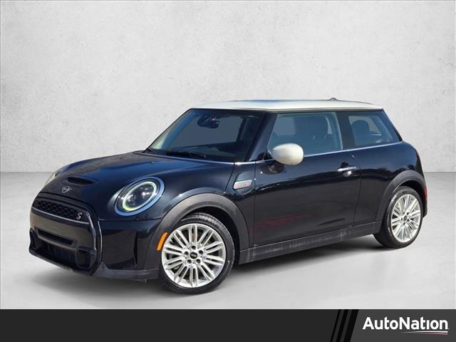 2024 MINI Hardtop 2 Door S's photo