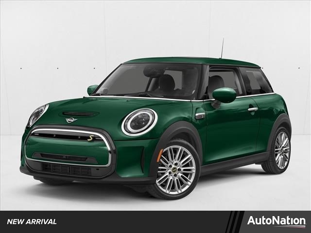 2023 MINI Hardtop Cooper SE's photo