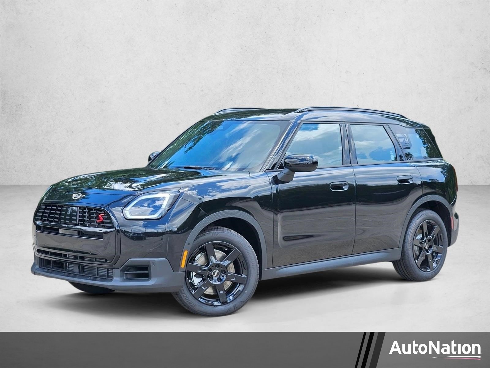 2027 MINI Countryman's photo