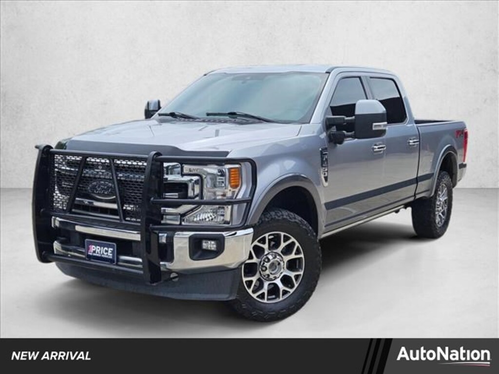 Used 2022 Ford F-250 LARIAT Crew Cab Pickup
