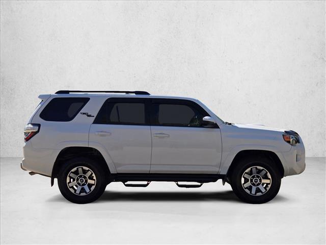 2020 Toyota 4Runner TRD photo 4