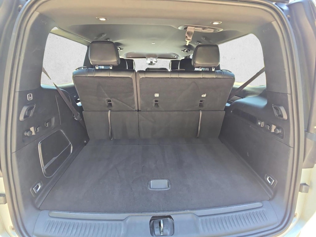 Used 2024 Jeep Wagoneer Series II Sport Utility