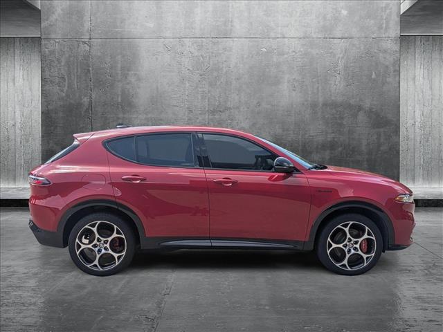 2024 Alfa Romeo Tonale Veloce photo 4