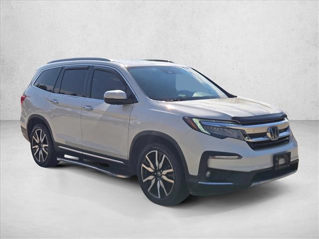 2019 Honda Pilot Touring photo 3