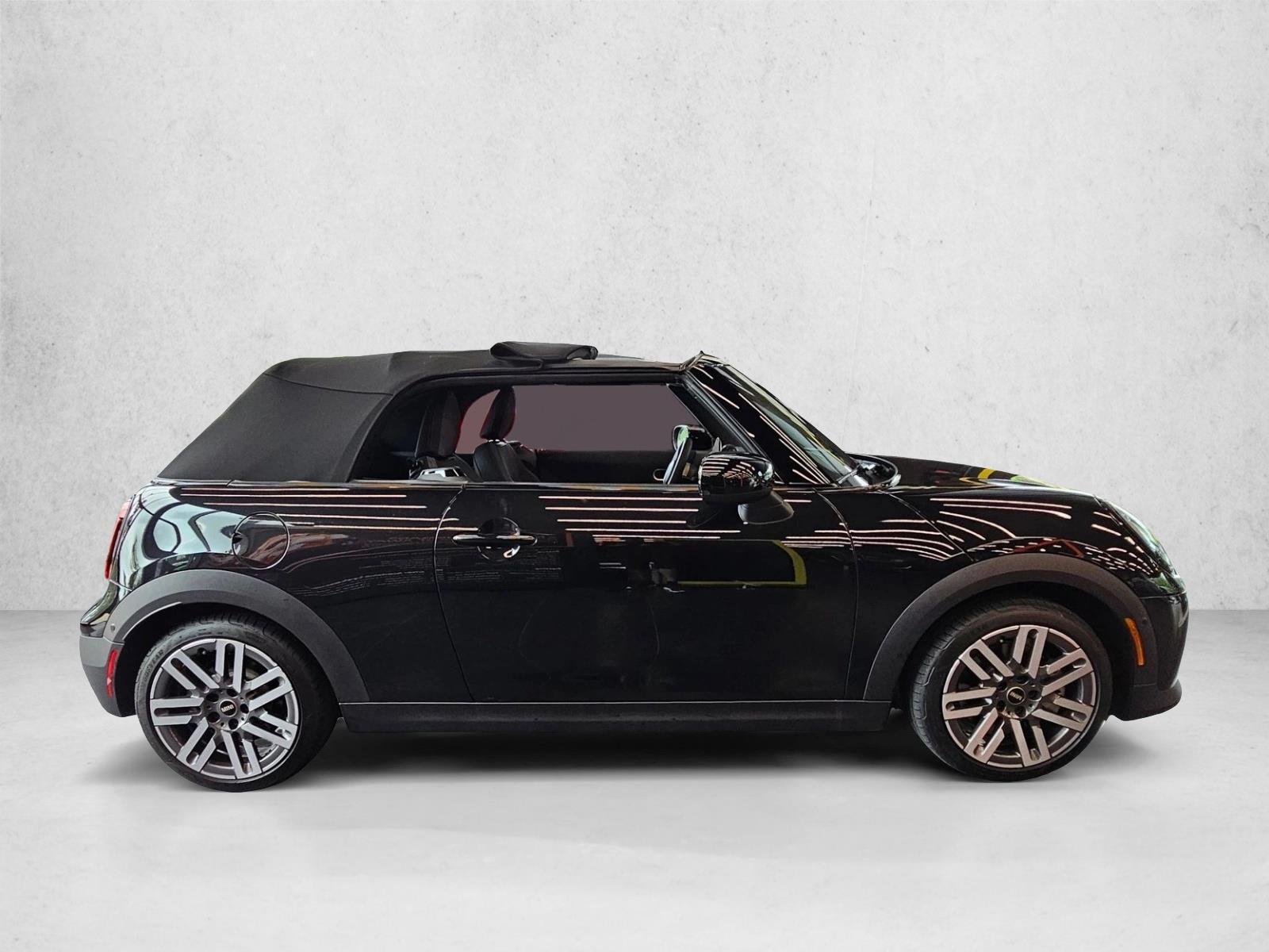 2026 MINI Convertible Base - Photo 7